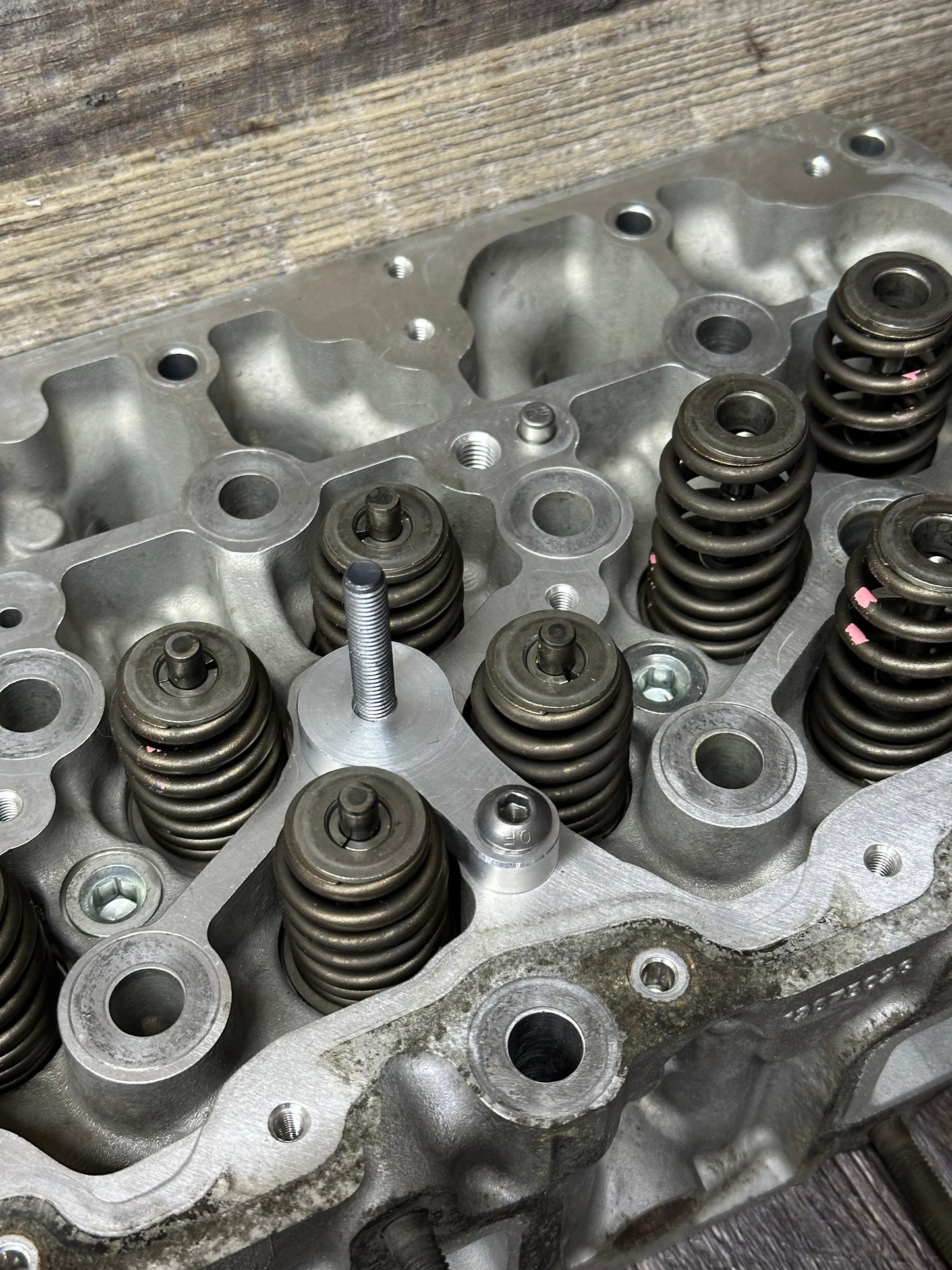 L5P/L5D Valve spring compressor