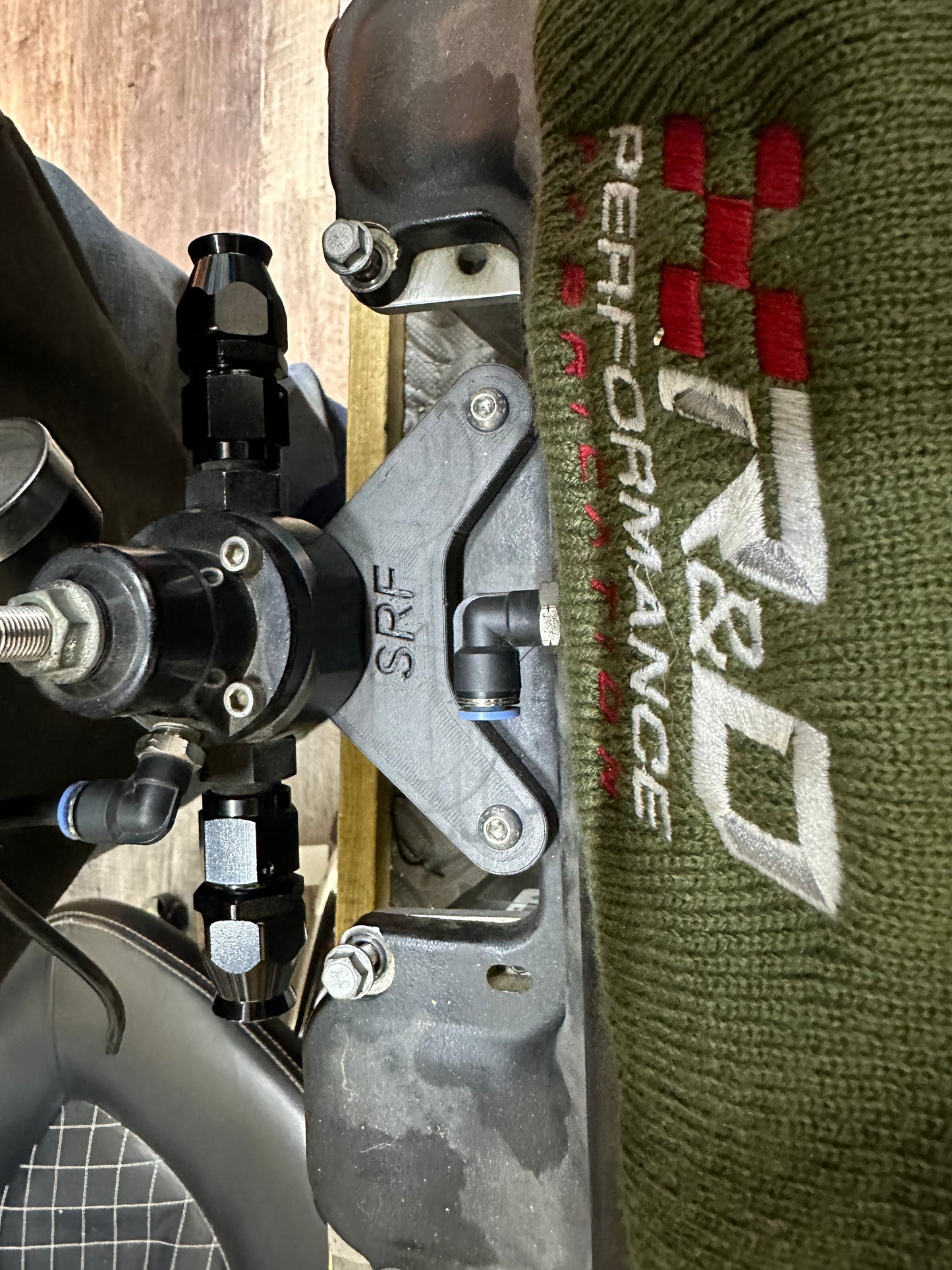 Lsa supercharger fuel pressure regulator mount