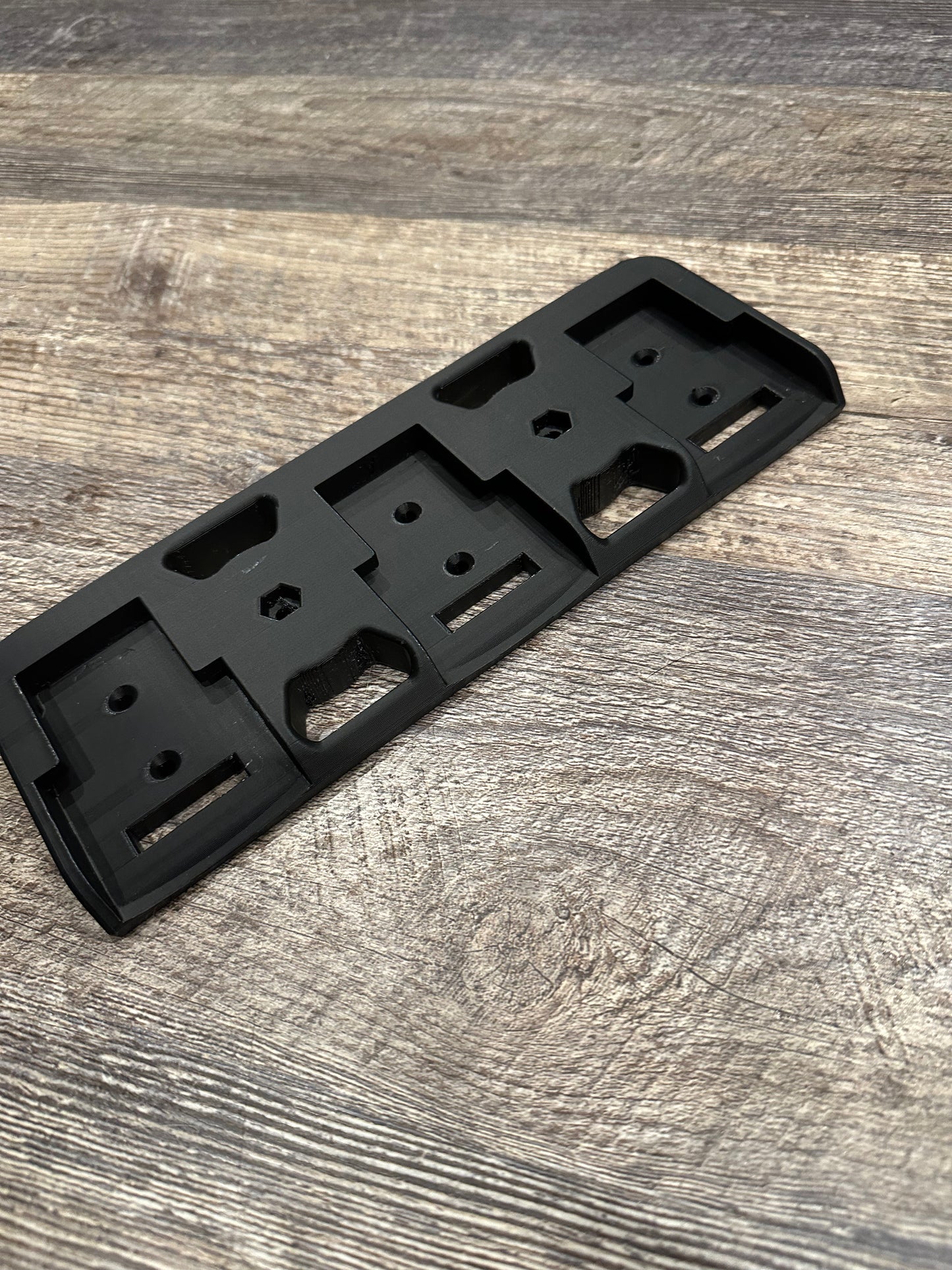 Dewalt 20v battery holder