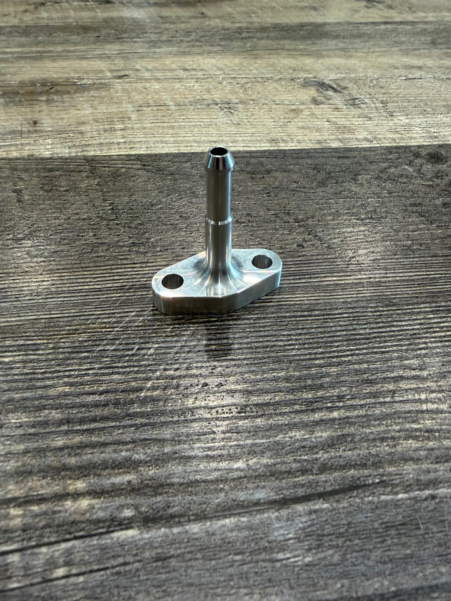 L5P/L5D Turbo coolant return fitting 5/16 hose