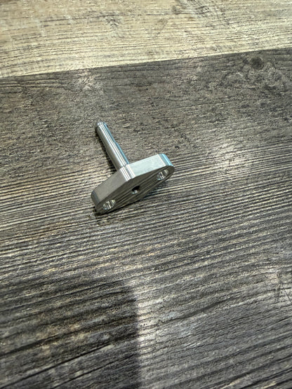 L5P/L5D Turbo coolant return fitting 5/16 hose