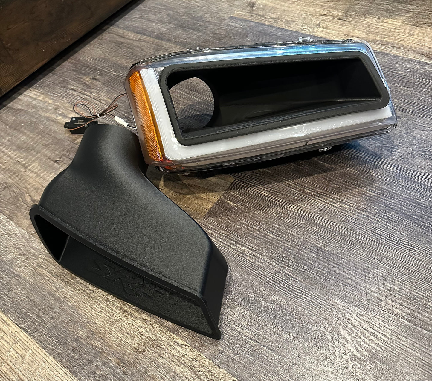 2003–2006 Silverado “Cateye” LED Headlight Turbo Air Inlet – 4” Air Inlet