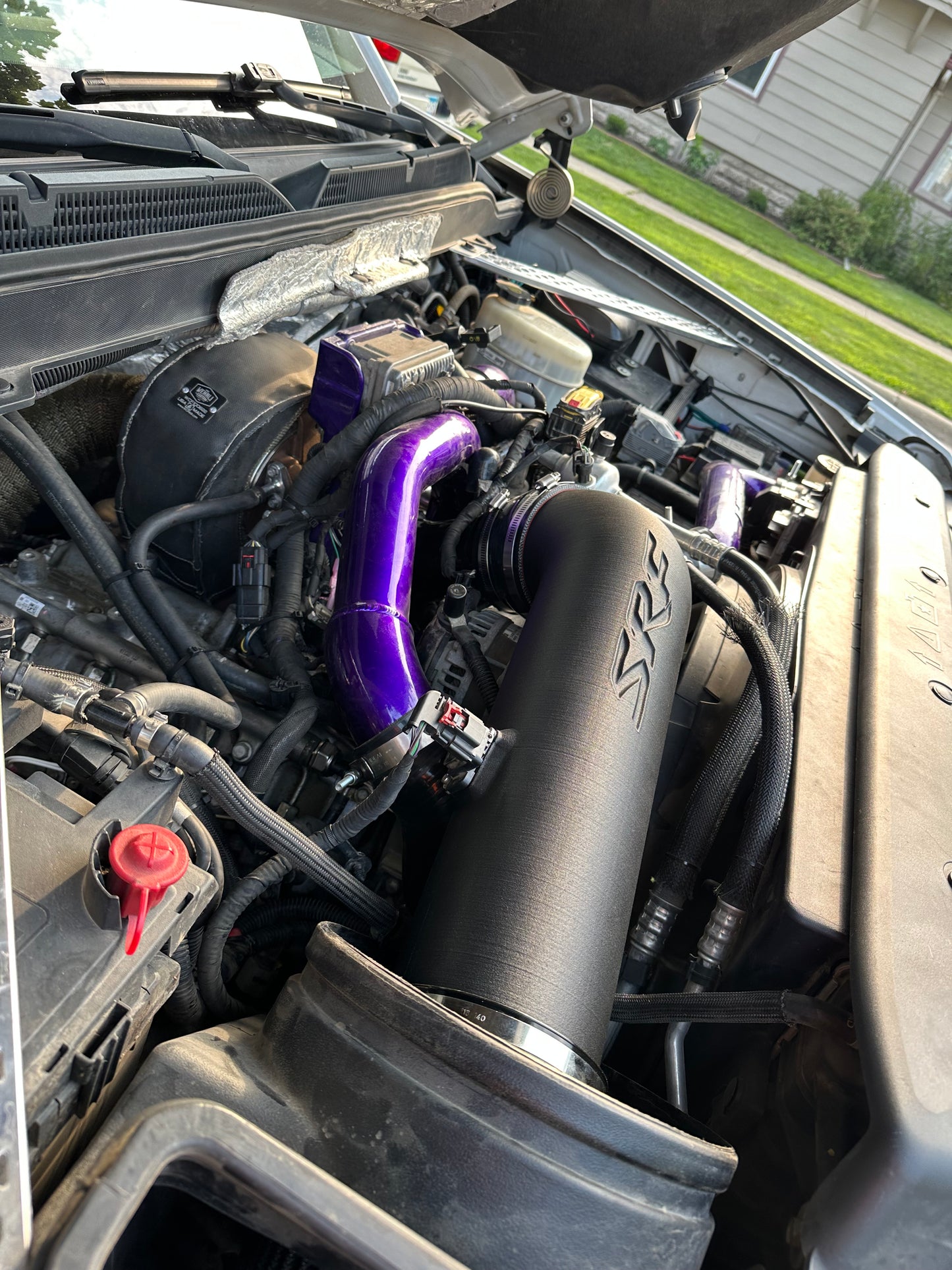 17-24 L5p 5” air intake tube kit