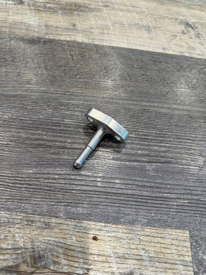 L5P/L5D Turbo coolant return fitting 5/16 hose