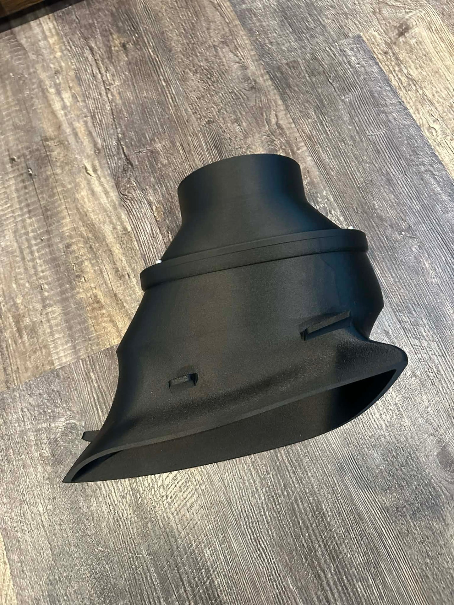 2008–2009 Pontiac G8 Turbo Headlight Air Inlet